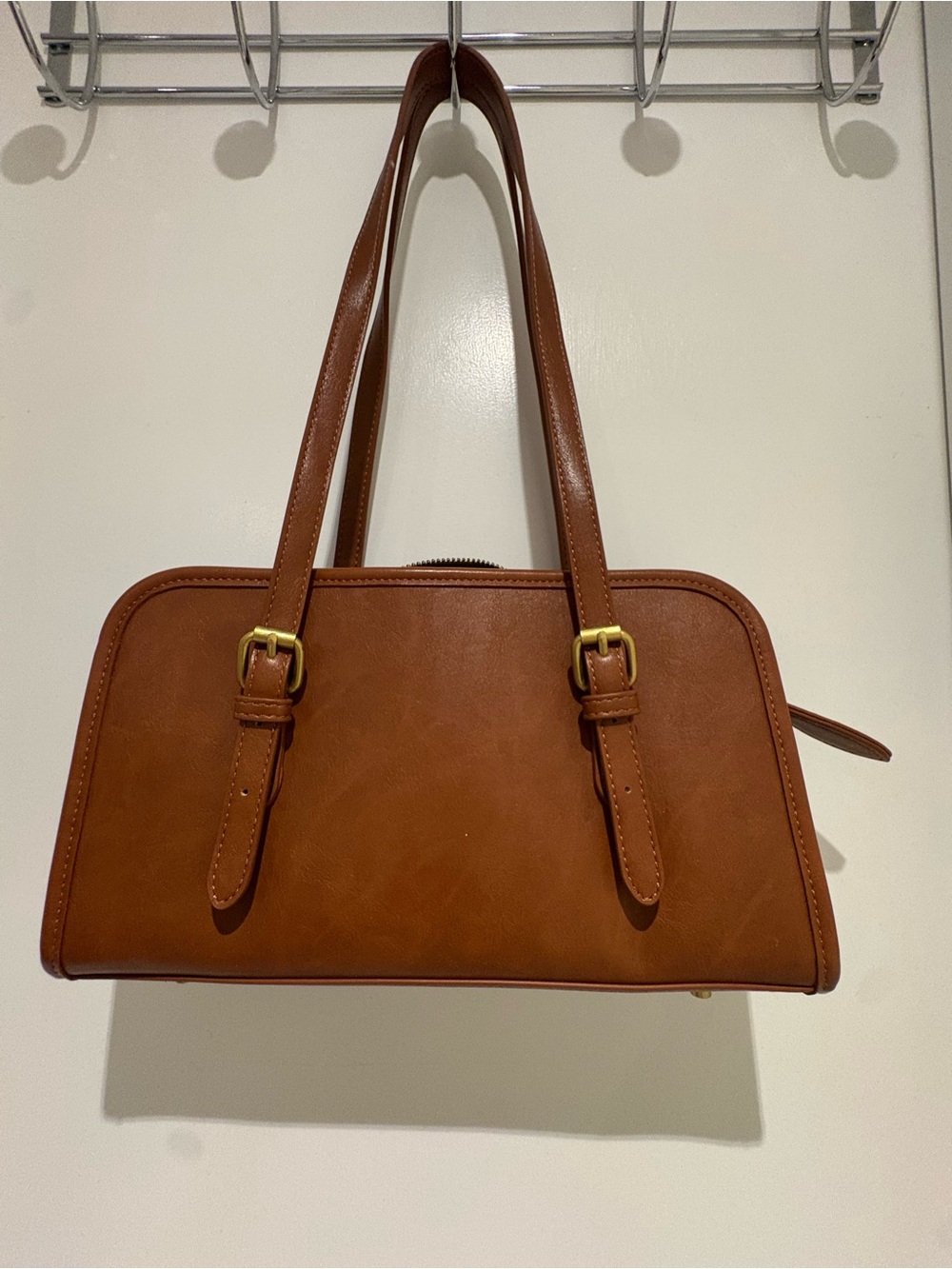 Classic Brown Leather Tote Bag with Double Straps